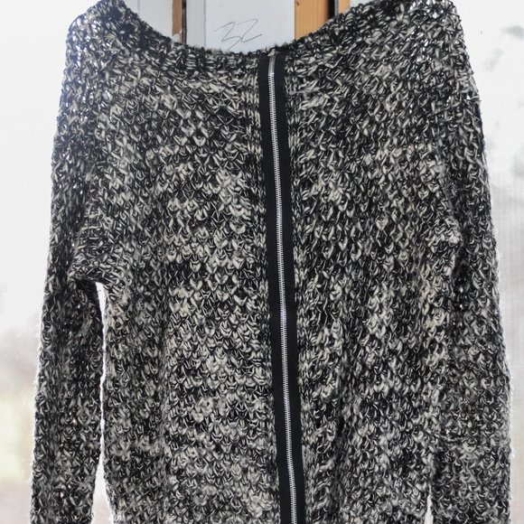 Slouchy Oversized Knit Grey LF Sweater Back Zipper - Picture 7 of 7